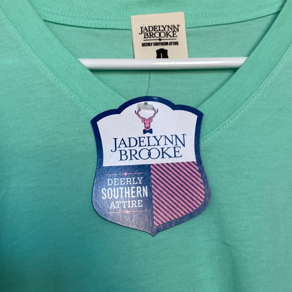 **BRAND NEW** Jadelynn Brooke long sleeve tee - Picture 3 of 5